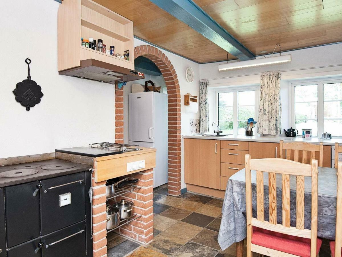 4 Person Holiday Home In Bredebro Ballum Eksteriør bilde